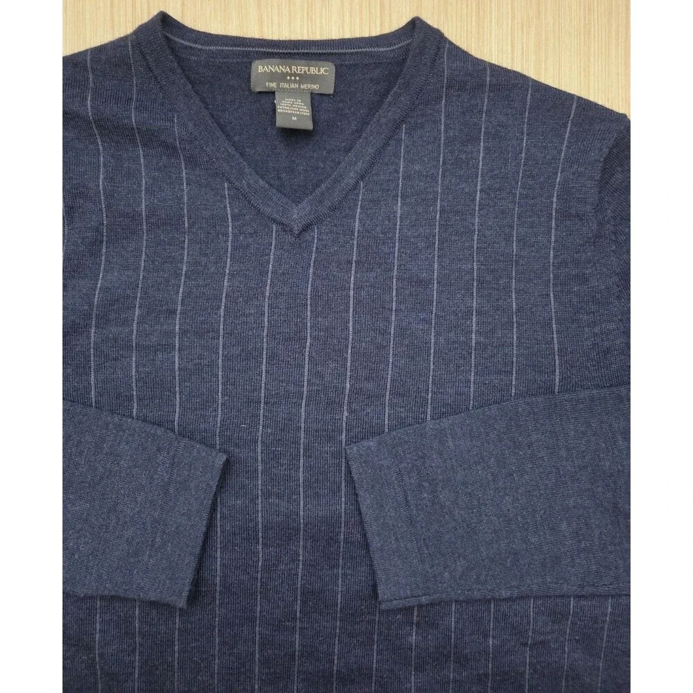 Banana Republic Men's M Sweater Navy Blue Pullover 100% Fine Italian Merino Wool